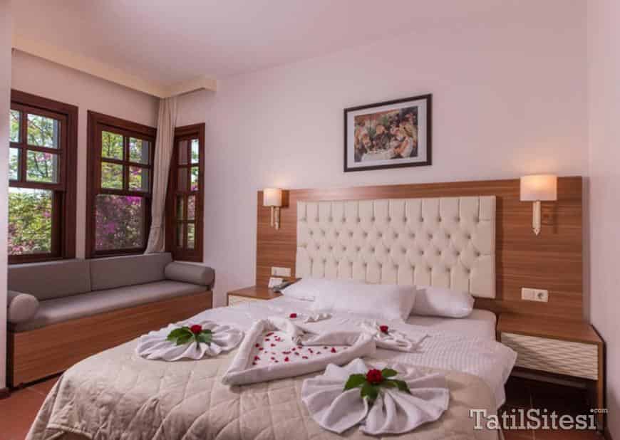 Suncity Hotel & Beach Club